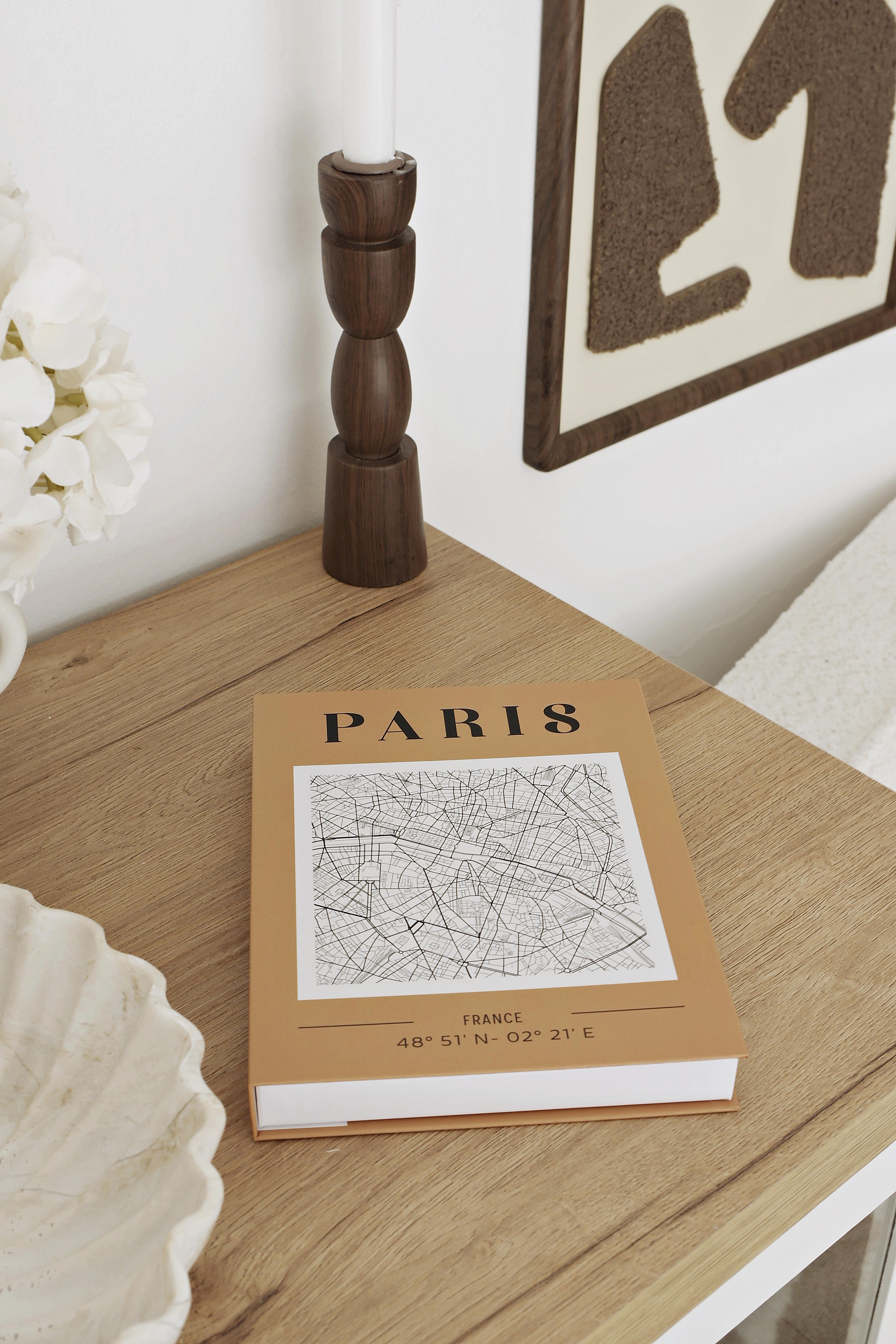 Książka dekoracyjna City Books 4 Paris
